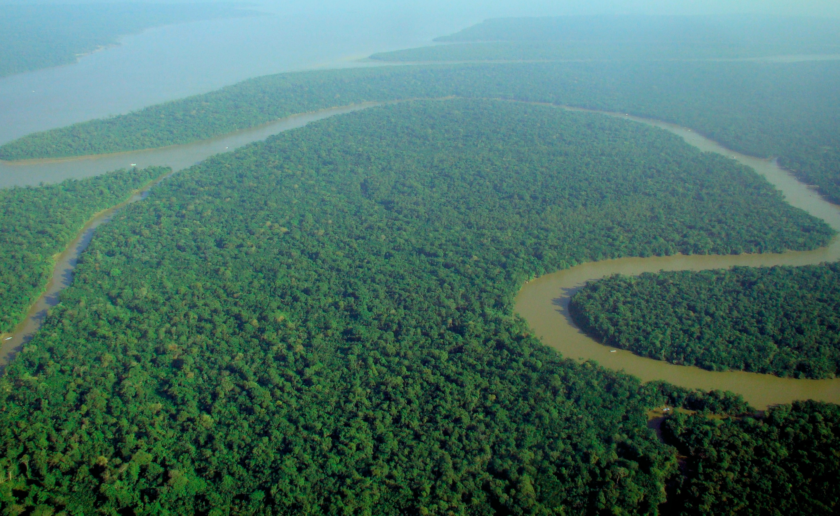 Aerial_view_of_the_Amazon_Rainforest Sociedad Geográfica Española