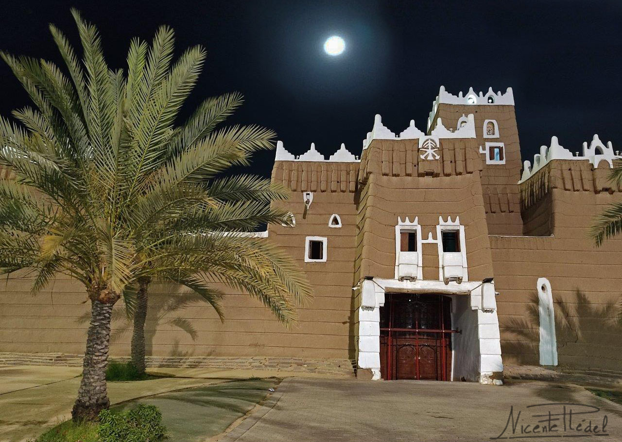 Nayarán bajo la luna llena.